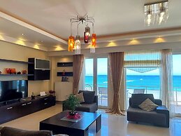 Central Beach Apartment