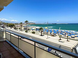 Central Beach Apartment