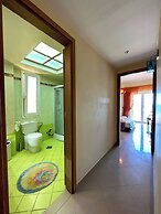 Central Beach Apartment