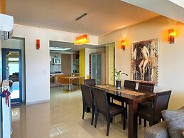 Central Beach Apartment