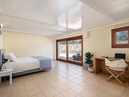 Tuscany Villa Near Marathi Beach 13pl 5bd