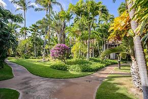 Tropical & Serene Garden Vistas