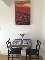 The Blue Cottage B&B