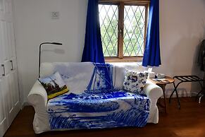 The Blue Cottage B&B