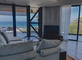 Casa Nina Santa Teresa