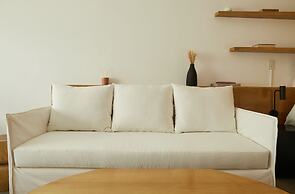 Luminous Studio in downtown Palermo Soho