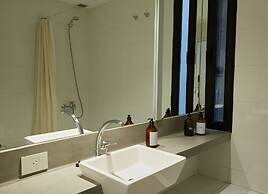 Luminous Studio in downtown Palermo Soho