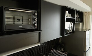 Luminous Studio in downtown Palermo Soho