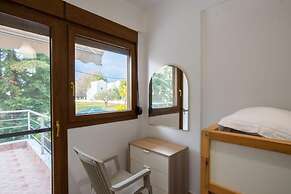 Octopus House 1 min From the Beach of Nikiti