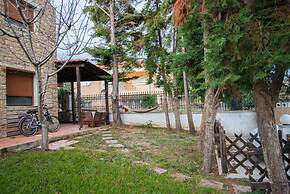 Octopus House 1 min From the Beach of Nikiti