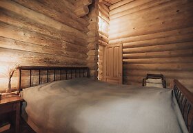 Authentic Log House Near The Fjord and Forest