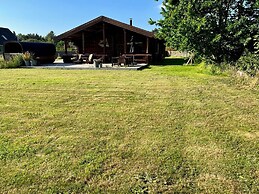 Fjordhygge, Cozy Log Retreat Near Sea & Forest - Sauna & Outdoor Livin