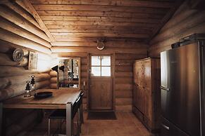 Fjordhygge, Cozy Log Retreat Near Sea & Forest - Sauna & Outdoor Livin