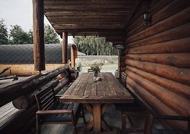 Fjordhygge, Cozy Log Retreat Near Sea & Forest - Sauna & Outdoor Livin