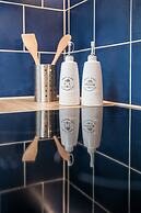 Secret Loft, 2min Walk From The Beach, High Tech