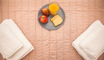 Secret Loft, 2min Walk From The Beach, High Tech