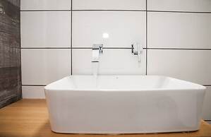 Secret Loft, 2min Walk From The Beach, High Tech