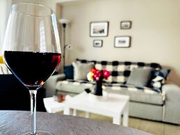 Cozy Snuggle- 2min To Beach, 6min Walk To Old Town