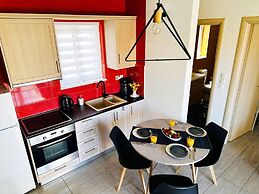 Cozy Snuggle- 2min To Beach, 6min Walk To Old Town