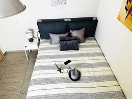 Cozy Snuggle- 2min To Beach, 6min Walk To Old Town