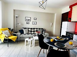 Cozy Snuggle- 2min To Beach, 6min Walk To Old Town