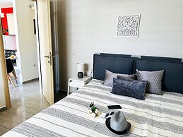 Cozy Snuggle- 2min To Beach, 6min Walk To Old Town