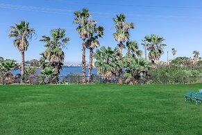 Live on the Bay - Walk To Moody Gardens - Private Fishing Pier & Boat 