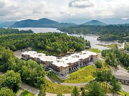 Cambria Hotel Lake Placid - Lakeside Resort