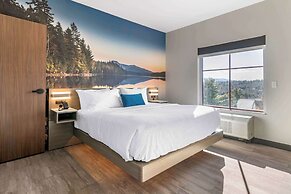 Cambria Hotel Lake Placid - Lakeside Resort