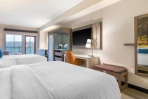 Cambria Hotel Lake Placid - Lakeside Resort