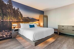 Cambria Hotel Lake Placid - Lakeside Resort