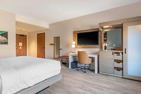 Cambria Hotel Lake Placid - Lakeside Resort