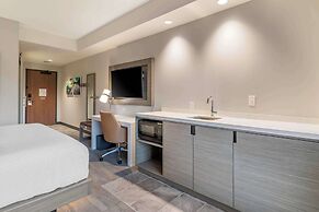 Cambria Hotel Lake Placid - Lakeside Resort