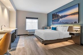 Cambria Hotel Lake Placid - Lakeside Resort