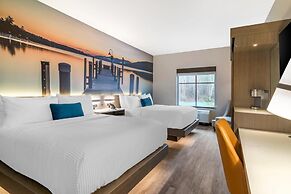 Cambria Hotel Lake Placid - Lakeside Resort