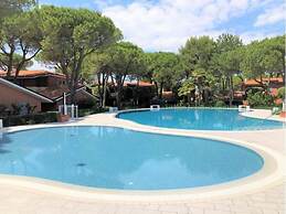Pool Gateway in Bibione - Beahost
