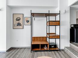 Sanders Center - Nice Studio Apartment