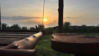 Room in Guest Room - 38m2 Turtle Suite in a 560 m2 Villa, Indian Ocean