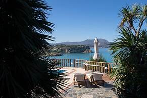 Coco Seaview Apartment, 60sec Walk From Beach!