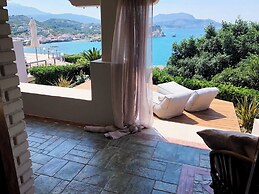 Coco Seaview Apartment, 60sec Walk From Beach!