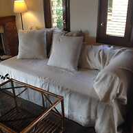 Coco Seaview Apartment, 60sec Walk From Beach!