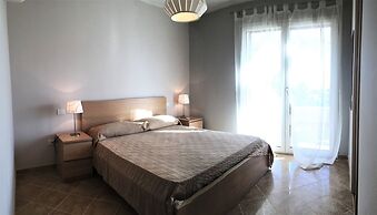 Santeodoro Exclusive House