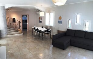 Santeodoro Exclusive House