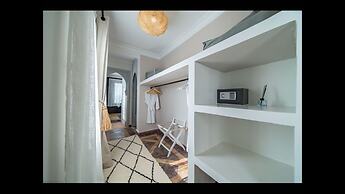 Villa With Heated Pool and Breakfast Included - by Feelluxuryholidays