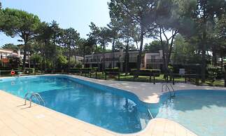 Vacation in Lignano by the Pool - Beahost