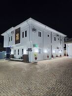 The 401 Hotel and Suites Awka