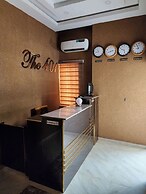 The 401 Hotel and Suites Awka