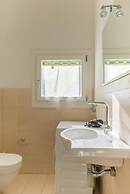 Elegant Residence Ea Bianca 4 Bedroom Apartment Sleeps 8 Extra bed Ava