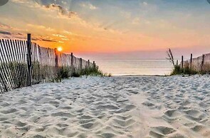 6033 Rookey 3 Salty Lil Beach House