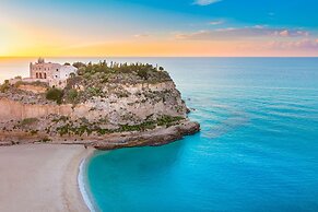 15min From Tropea Sea View Studio In Briatico